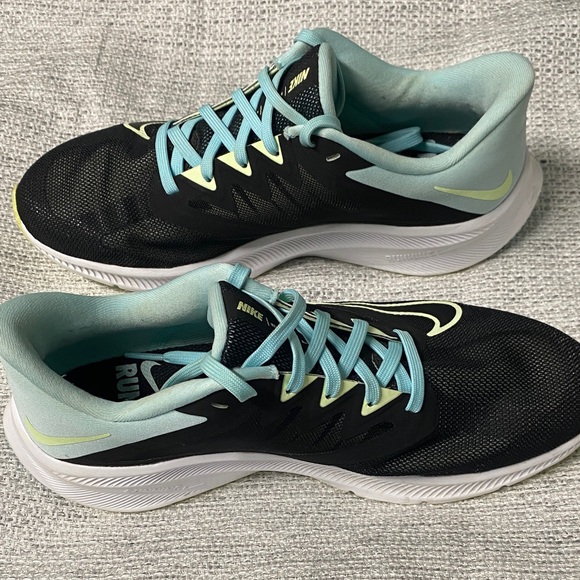 Nike Quest 3 Running Shoes Size 8.5 - Picture 1 of 8